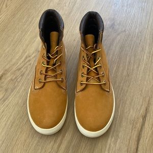 Timberland laced up boots